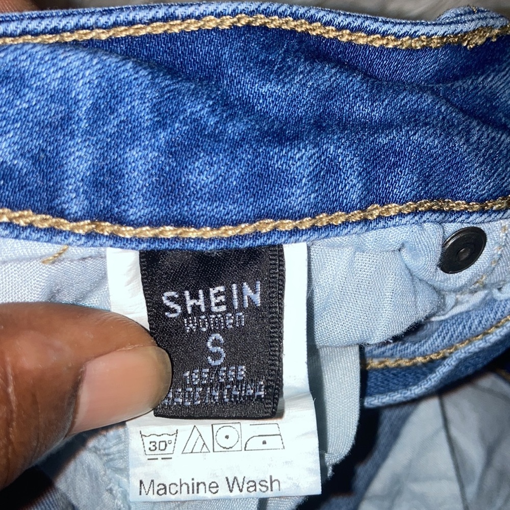 SHEIN Distressed Skinny Jeans Light Wash Size 4 - Picture 5 of 5